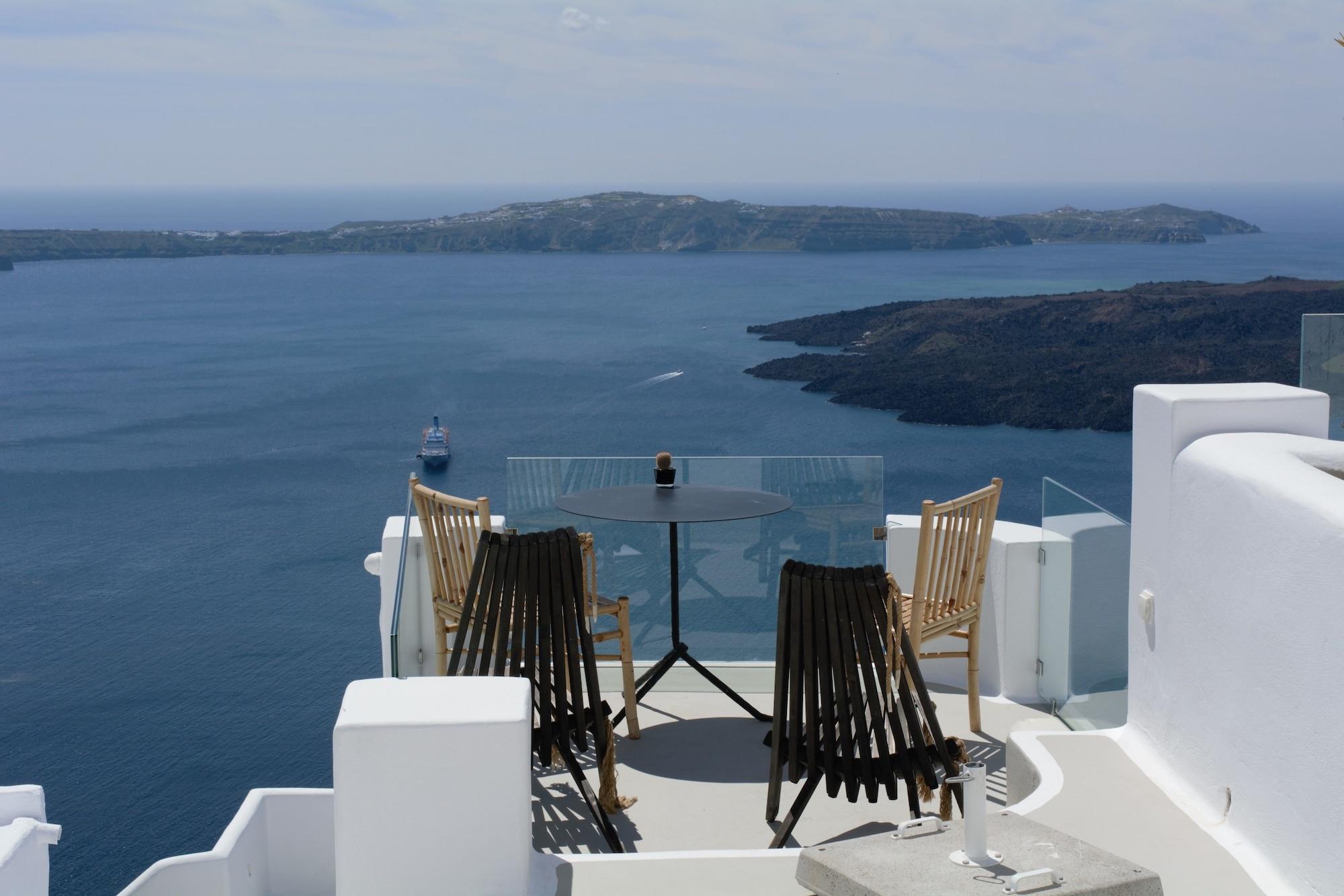 Cocoon 4* Imerovigli (Santorini)