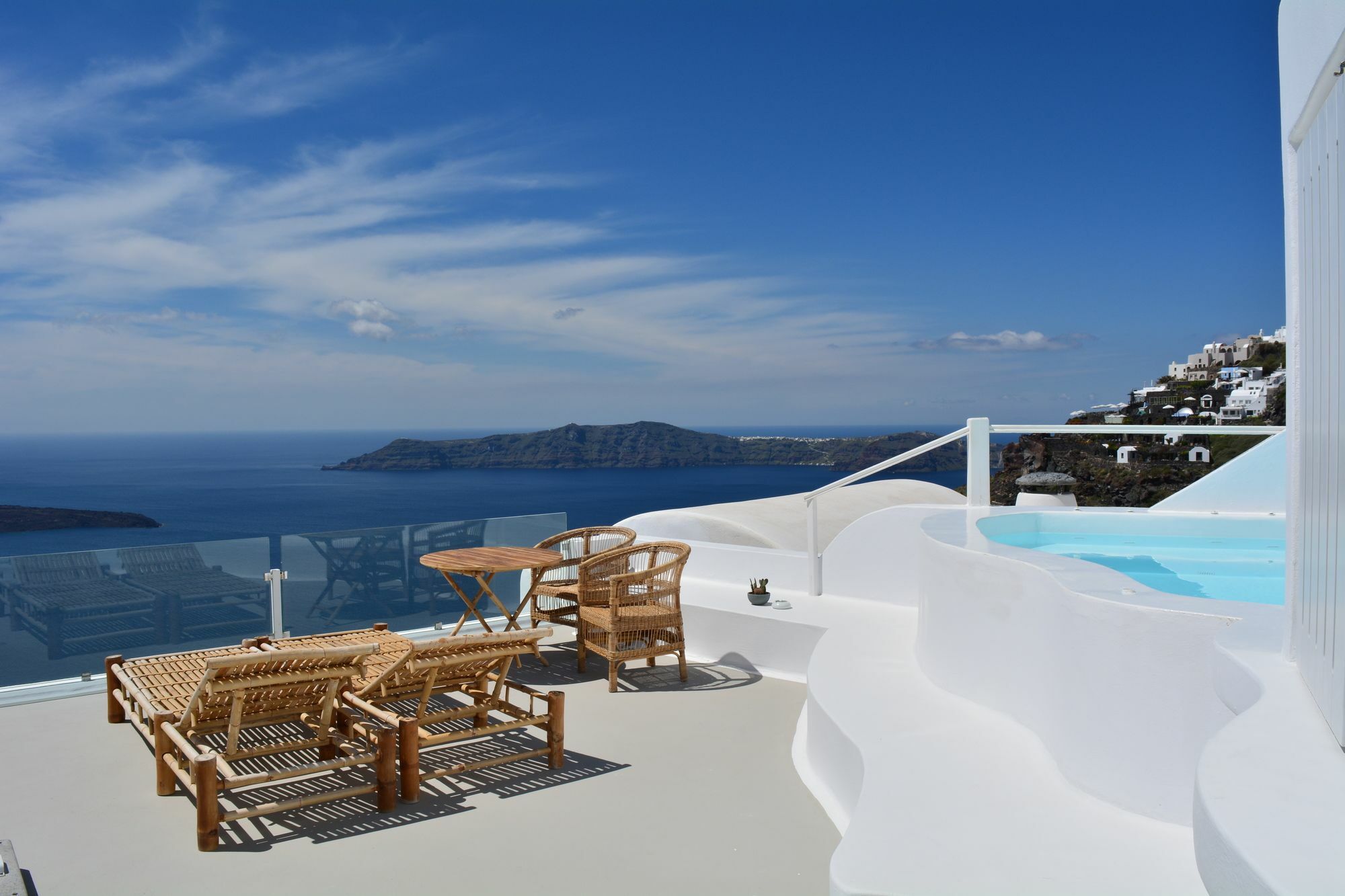 Cocoon Hotel Imerovigli (Santorini)